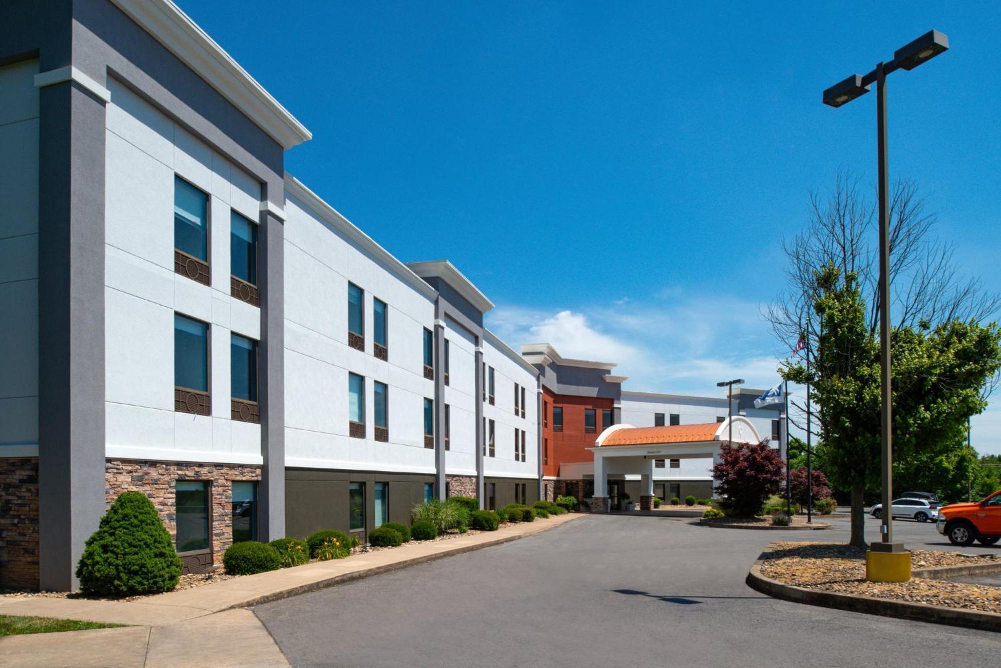 Holiday Inn Express Lewisburg - New Columbia By Ihg Eksteriør bilde