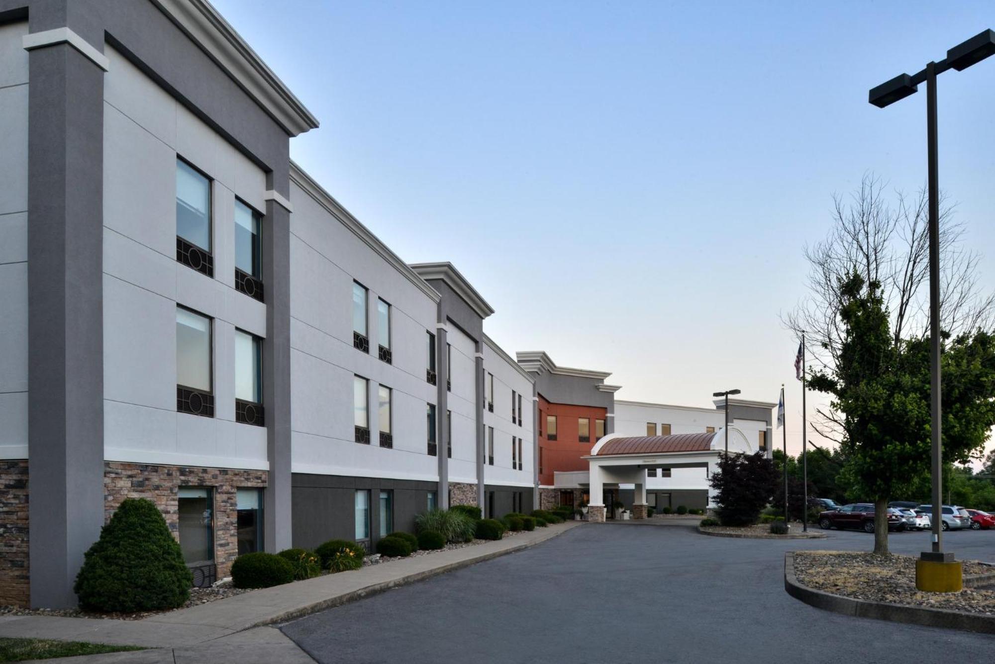 Holiday Inn Express Lewisburg - New Columbia By Ihg Eksteriør bilde
