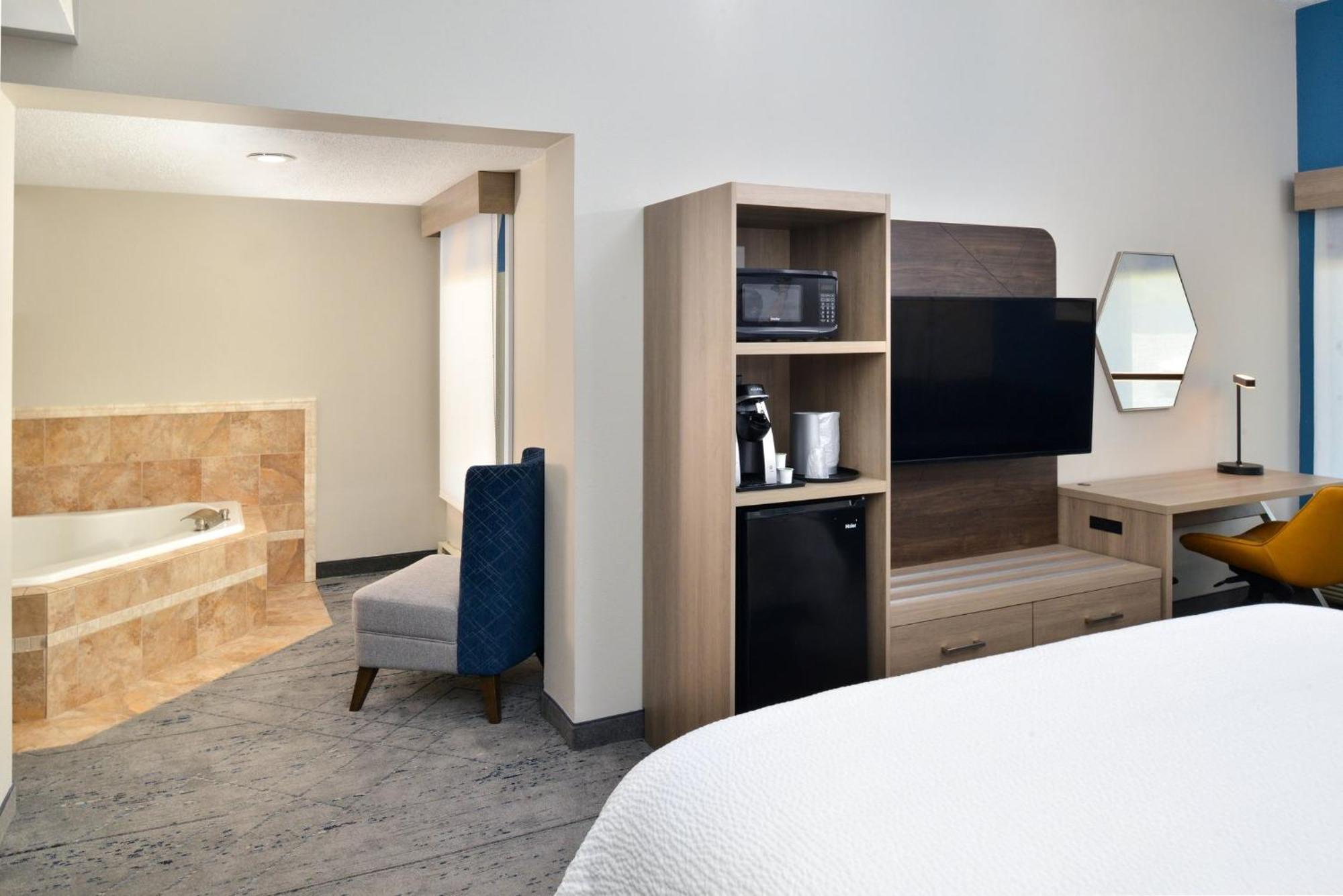 Holiday Inn Express Lewisburg - New Columbia By Ihg Eksteriør bilde